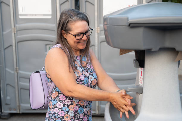 Best Best portable toilet rental  in West Hills, NY